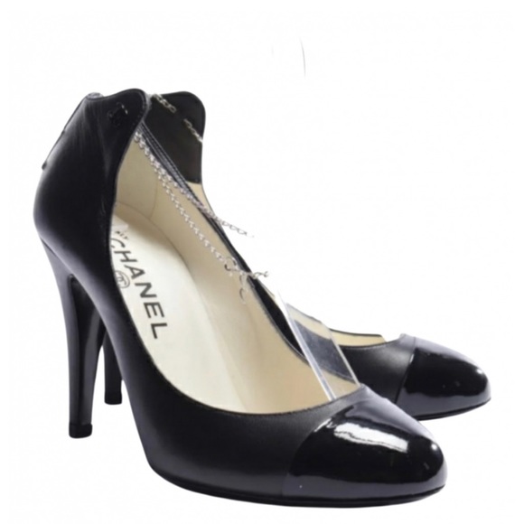 CHANEL Shoes - Chanel pumps size 37.5. Great condition.